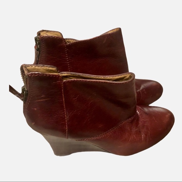 NEW Nine West Geniune Leather Wedge Bootiea - Picture 2 of 4